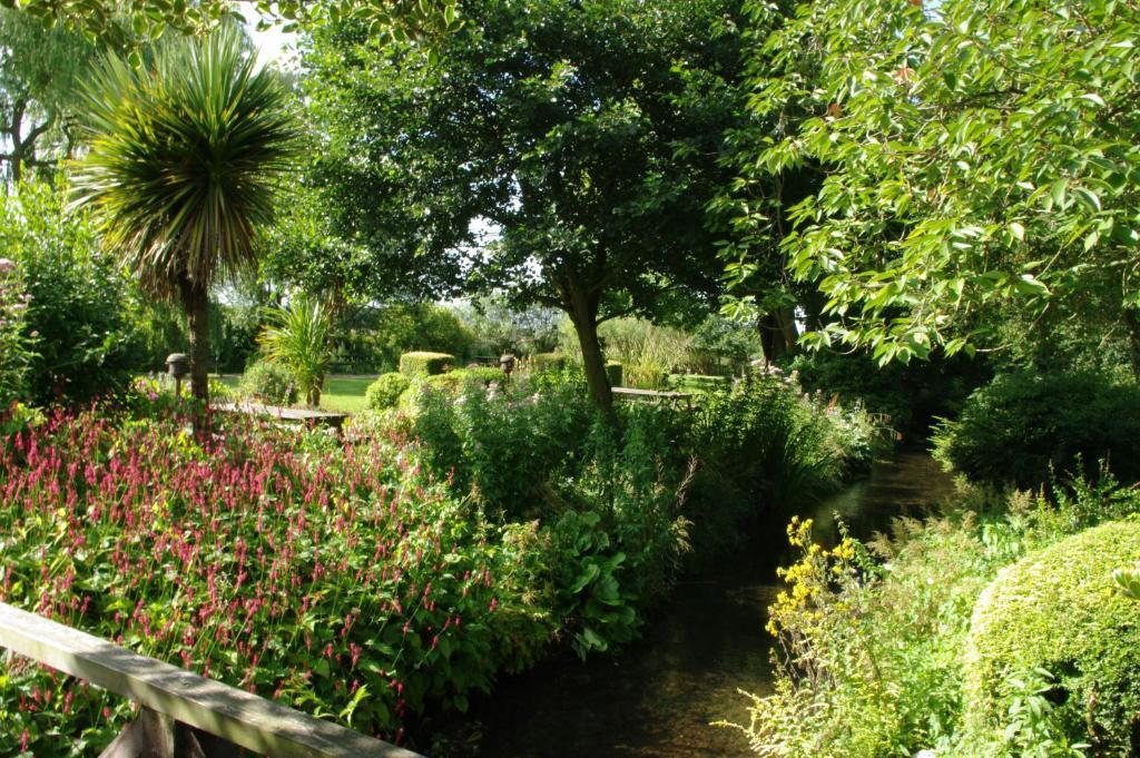 Sculthorpe Mill Hotel Fakenham Bagian luar foto